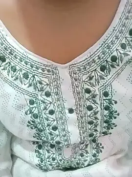 pari rani7 online show from October 9, 2025, 3:40 am