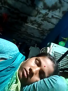 Soya8080 online show from October 14, 2025, 3:12 pm