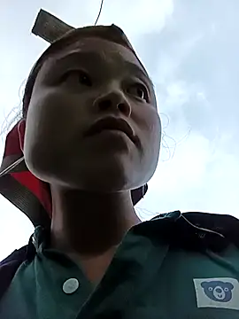 Snapshot of clara-cute chatting on October 8, 2025, 10:28 am clara-cute online show from October 8, 2025, 10:28 am