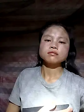 Snapshot of clara-cute chatting on October 10, 2025, 1:45 pm clara-cute online show from October 10, 2025, 1:45 pm