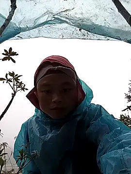 Snapshot of clara-cute chatting on November 4, 2025, 12:25 am clara-cute online show from November 4, 2025, 12:25 am