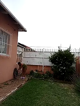 Snapshot of BubblyBeautiful chatting on November 10, 2025, 12:54 pm BubblyBeautiful online show from November 10, 2025, 12:54 pm