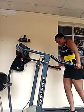 BubblyBeautiful online show from November 27, 2025, 12:27 pm