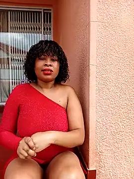 Snapshot of BubblyBeautiful chatting on November 11, 2025, 12:11 pm BubblyBeautiful online show from November 11, 2025, 12:11 pm