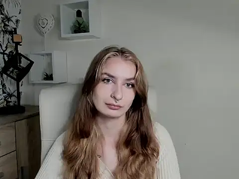 NinaBlond1 online show from September 29, 2025, 6:09 am