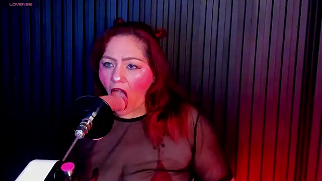 Aliyahsstone online show from February 10, 2026, 6:51 pm