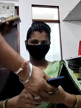 Snapshot of mansi_rawat05 chatting on September 30, 2025, 11:16 am mansi rawat05 online show from September 30, 2025, 11:16 am