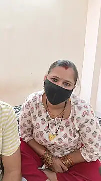 Snapshot of mansi_rawat05 chatting on October 19, 2025, 10:18 am mansi rawat05 online show from October 19, 2025, 10:18 am