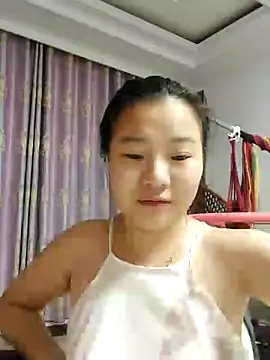 emiu xinh03 online show from September 21, 2025, 1:05 pm