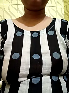 Rupsha707 online show from September 22, 2025, 8:04 pm