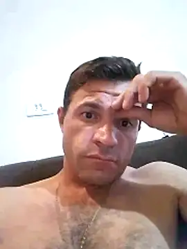 Snapshot of Claudiokkkkk chatting on April 27, 2026, 10:30 pm Claudiokkkkk online show from April 27, 2026, 10:30 pm