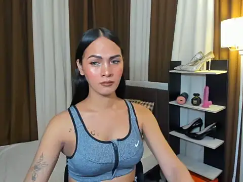 Snapshot of Sedictive_Samantha chatting on December 17, 2025, 5:56 am Sedictive Samantha online show from December 17, 2025, 5:56 am