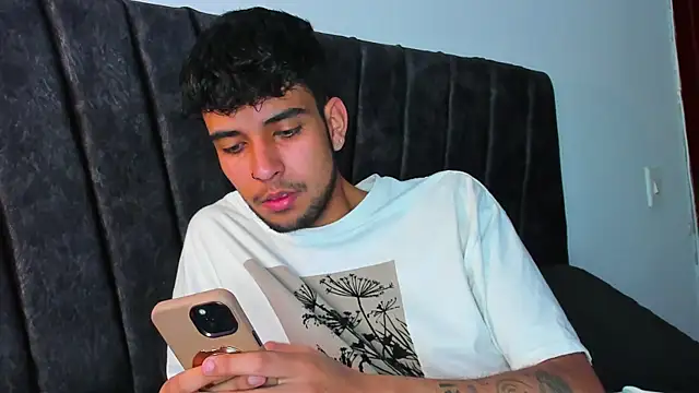 jei coxs online show from October 23, 2025, 11:42 am