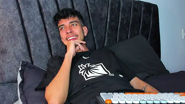 jei coxs online show from October 25, 2025, 11:20 am