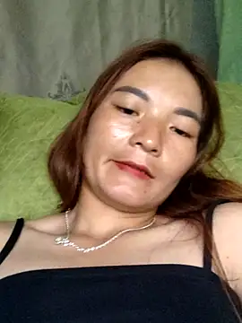 Snapshot of phuongxinhxan chatting on September 25, 2025, 8:20 am phuongxinhxan online show from September 25, 2025, 8:20 am