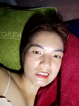 Snapshot of phuongxinhxan chatting on September 23, 2025, 12:45 pm phuongxinhxan online show from September 23, 2025, 12:45 pm