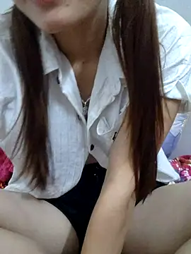 Snapshot of phuongxinhxan chatting on October 5, 2025, 3:14 pm phuongxinhxan online show from October 5, 2025, 3:14 pm