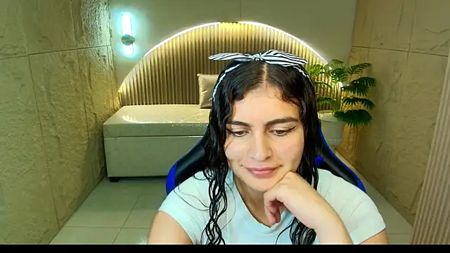 dany r  online show from January 15, 2026, 1:25 pm