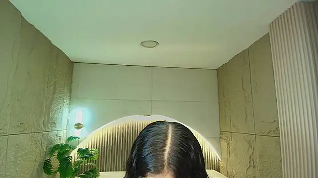 dany r  online show from November 27, 2025, 1:00 pm