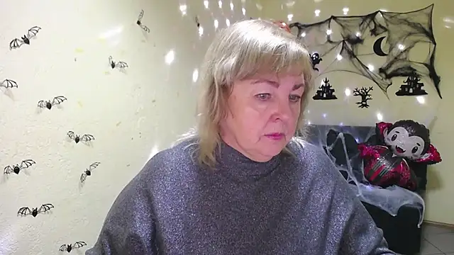 Snapshot of MilenaWedxy chatting on October 21, 2025, 5:07 am MilenaWedxy online show from October 21, 2025, 5:07 am