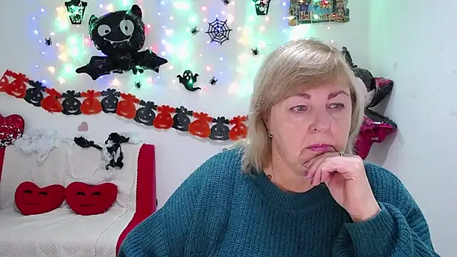 Snapshot of MilenaWedxy chatting on October 23, 2025, 5:06 am MilenaWedxy online show from October 23, 2025, 5:06 am