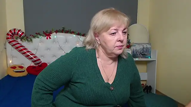 Snapshot of MilenaWedxy chatting on December 16, 2025, 6:06 am MilenaWedxy online show from December 16, 2025, 6:06 am