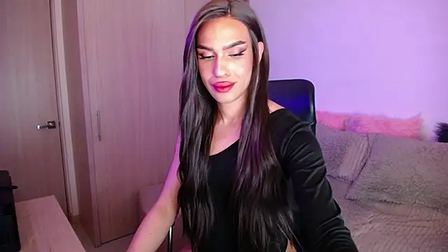 Snapshot of SamaraSilex chatting on October 31, 2025, 2:41 am SamaraSilex online show from October 31, 2025, 2:41 am