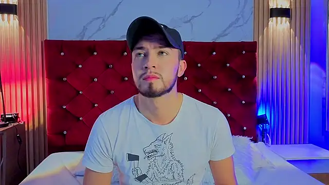 Snapshot of Prince-Dalton chatting on October 13, 2025, 8:21 pm Prince-Dalton online show from October 13, 2025, 8:21 pm