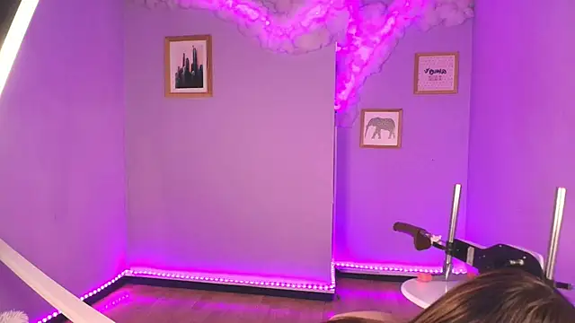 cat nasty online show from February 19, 2026, 4:26 pm