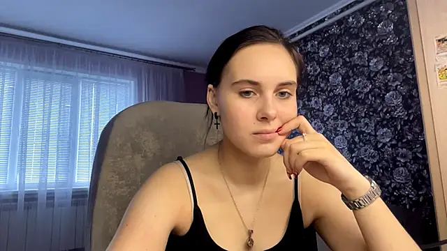 MollyPartey online show from October 2, 2025, 10:07 am