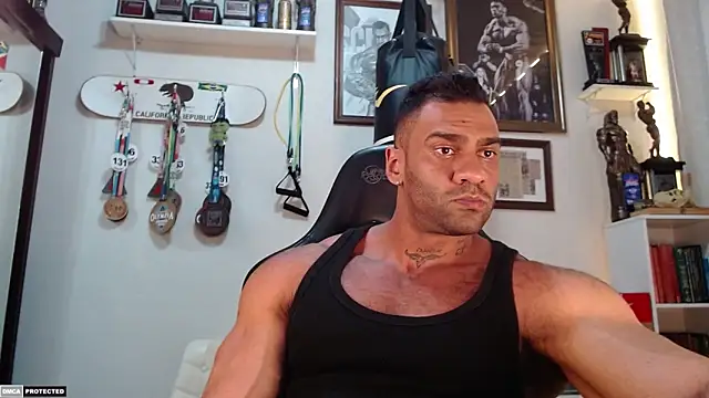 henryhadesflirt online show from September 23, 2025, 5:53 pm