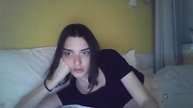 Luna Samosienko online show from September 23, 2025, 3:52 pm