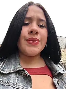 Cloe 27 online show from October 21, 2025, 8:08 pm