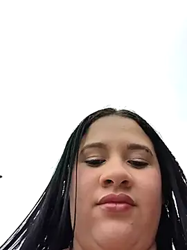 Cloe 27 online show from November 5, 2025, 7:28 pm