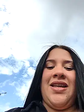 Cloe 27 online show from October 13, 2025, 7:48 pm