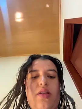 Aphrill online show from February 20, 2026, 12:29 am