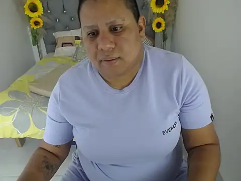 Snapshot of hotlesby_valery chatting on November 22, 2025, 8:18 pm hotlesby valery online show from November 22, 2025, 8:18 pm