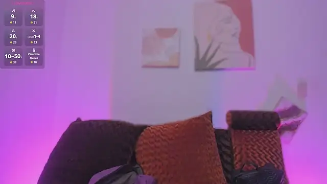 camilafoox7 online show from November 7, 2025, 7:07 pm