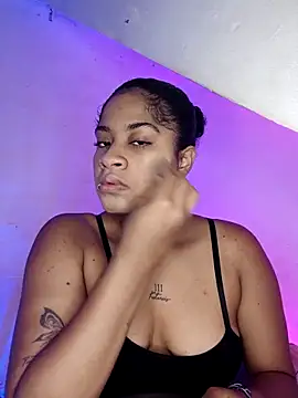 camilafoox7 online show from September 28, 2025, 12:45 pm