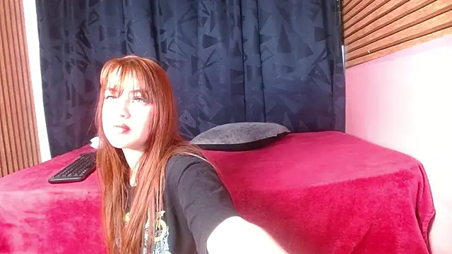 Snapshot of Melii_idalgo chatting on November 5, 2025, 2:36 am Melii idalgo online show from November 5, 2025, 2:36 am