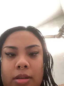 kiaradanielaxx online show from November 23, 2025, 10:42 pm