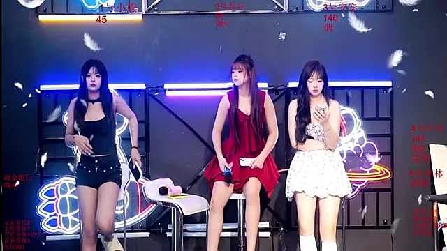 Shinygirls 777 online show from September 30, 2025, 12:38 am