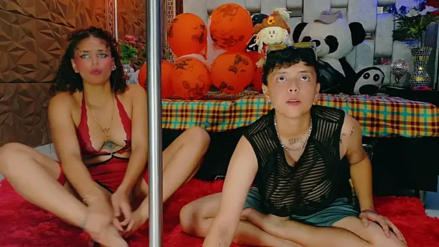 Twindesires online show from October 29, 2025, 5:17 am