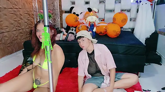 Twindesires online show from October 29, 2025, 5:23 pm