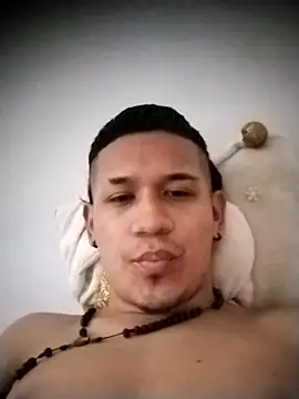 Snapshot of Mohamedxxx13 chatting on October 11, 2025, 6:42 pm Mohamedxxx13 online show from October 11, 2025, 6:42 pm