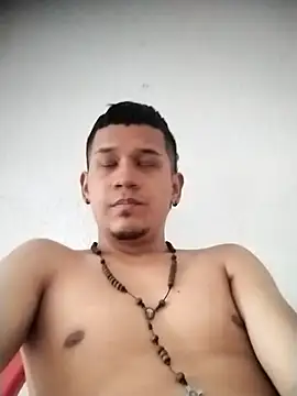 Snapshot of Mohamedxxx13 chatting on September 23, 2025, 5:42 pm Mohamedxxx13 online show from September 23, 2025, 5:42 pm