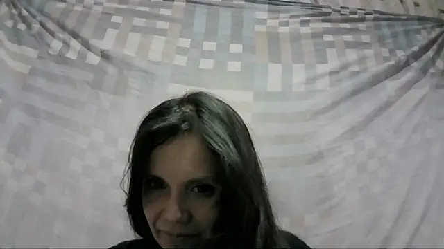 amira mansur online show from September 23, 2025, 3:02 am