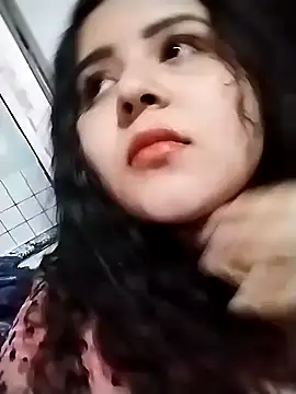 Snapshot of Carolceleste24 chatting on October 28, 2025, 9:14 pm Carolceleste24 online show from October 28, 2025, 9:14 pm