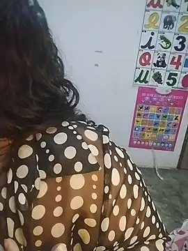 Snapshot of Carolceleste24 chatting on February 19, 2026, 1:13 am Carolceleste24 online show from February 19, 2026, 1:13 am