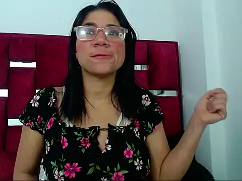 PamelaCruzThxl online show from October 3, 2025, 1:31 am